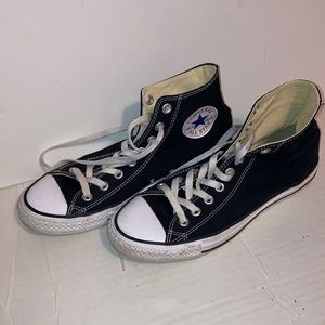 Converse All Stars (size 7)